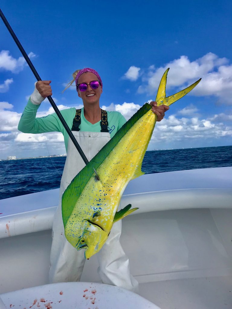 Lauren with a nice Mahi