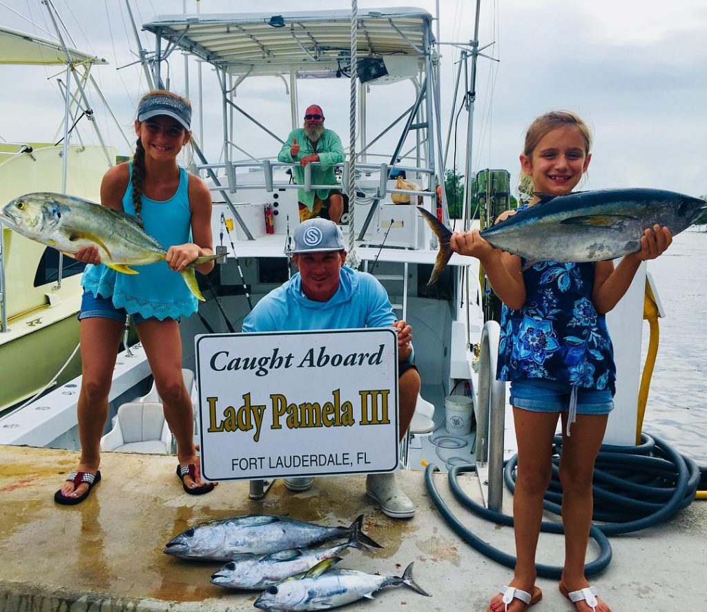 kids fishing